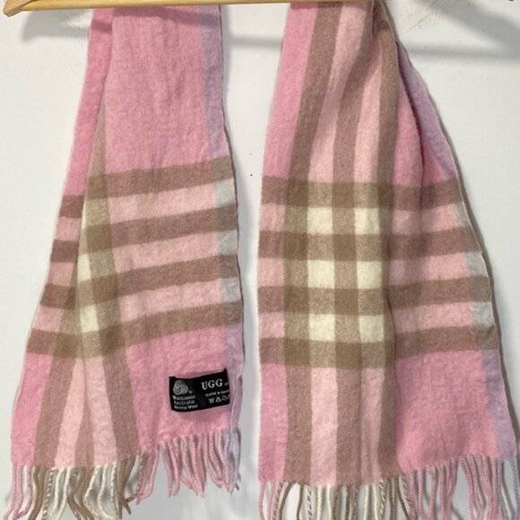 UGG Merino Wool Scarf Pink — 48” x 9.5” - Picture 4 of 6
